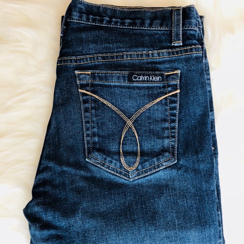 Calvin Klein Flare Jeans 👖Sz 8